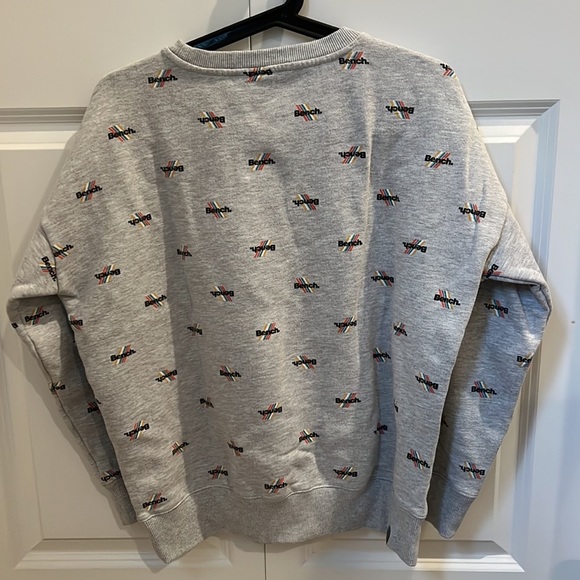 4/$30 <Bench.>logo sweatshirt - Picture 3 of 4